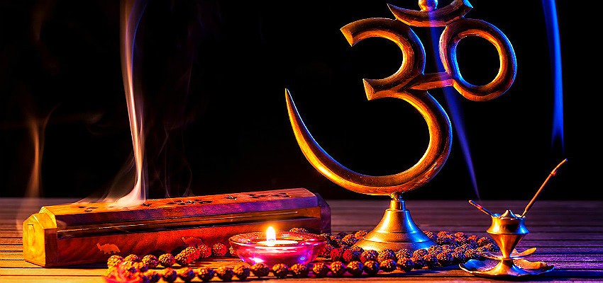 412_mantra-om-znachenie